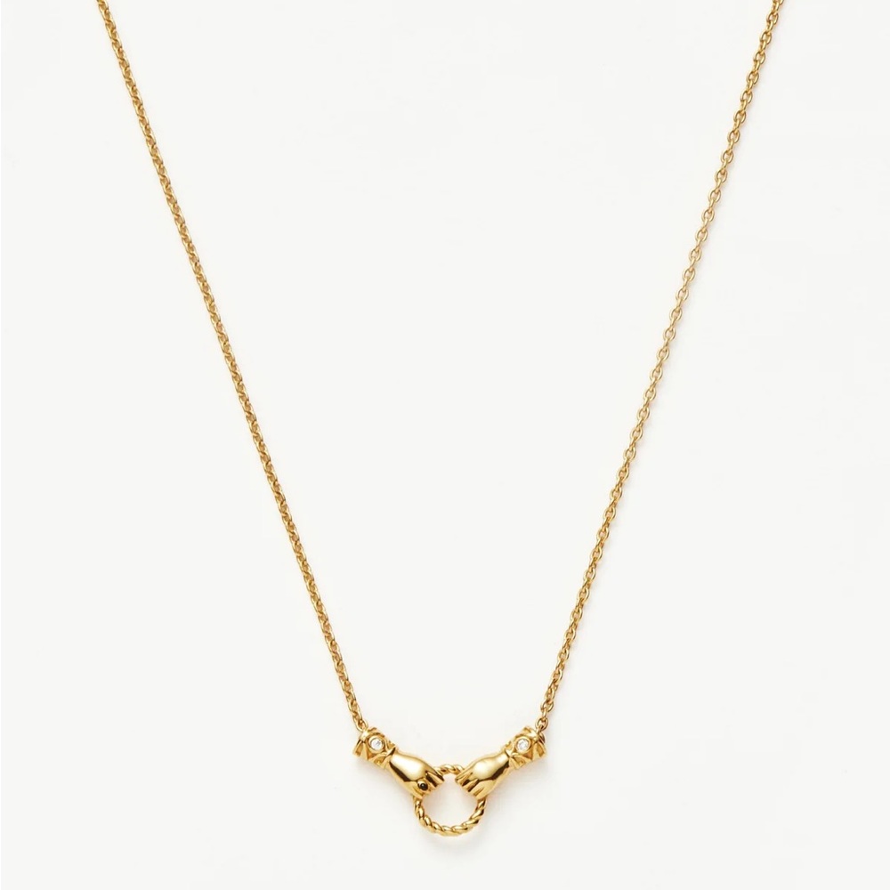 Missoma Good Hands Pearl Necklack